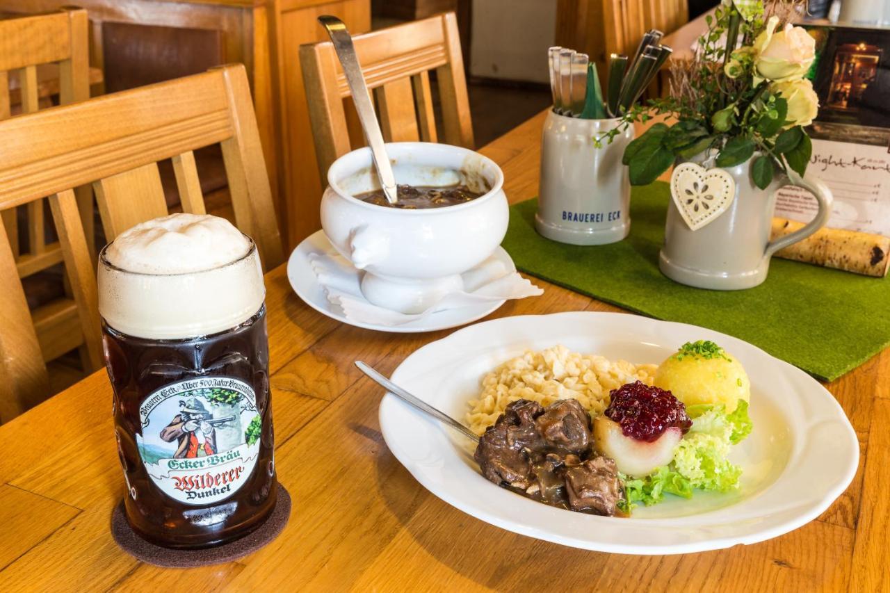 Brauerei-Gasthof Eck 호텔 보브라흐 외부 사진